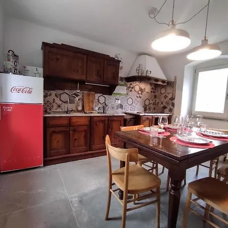 La Casa Di Loia, Con Piscina Esclusiva * Mulazzo
